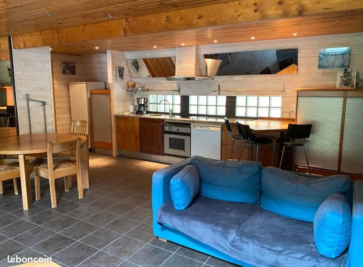 Maison Auvergne Volcan Puy Mary Claux Giraldes Gr400 Le Claux フランス
